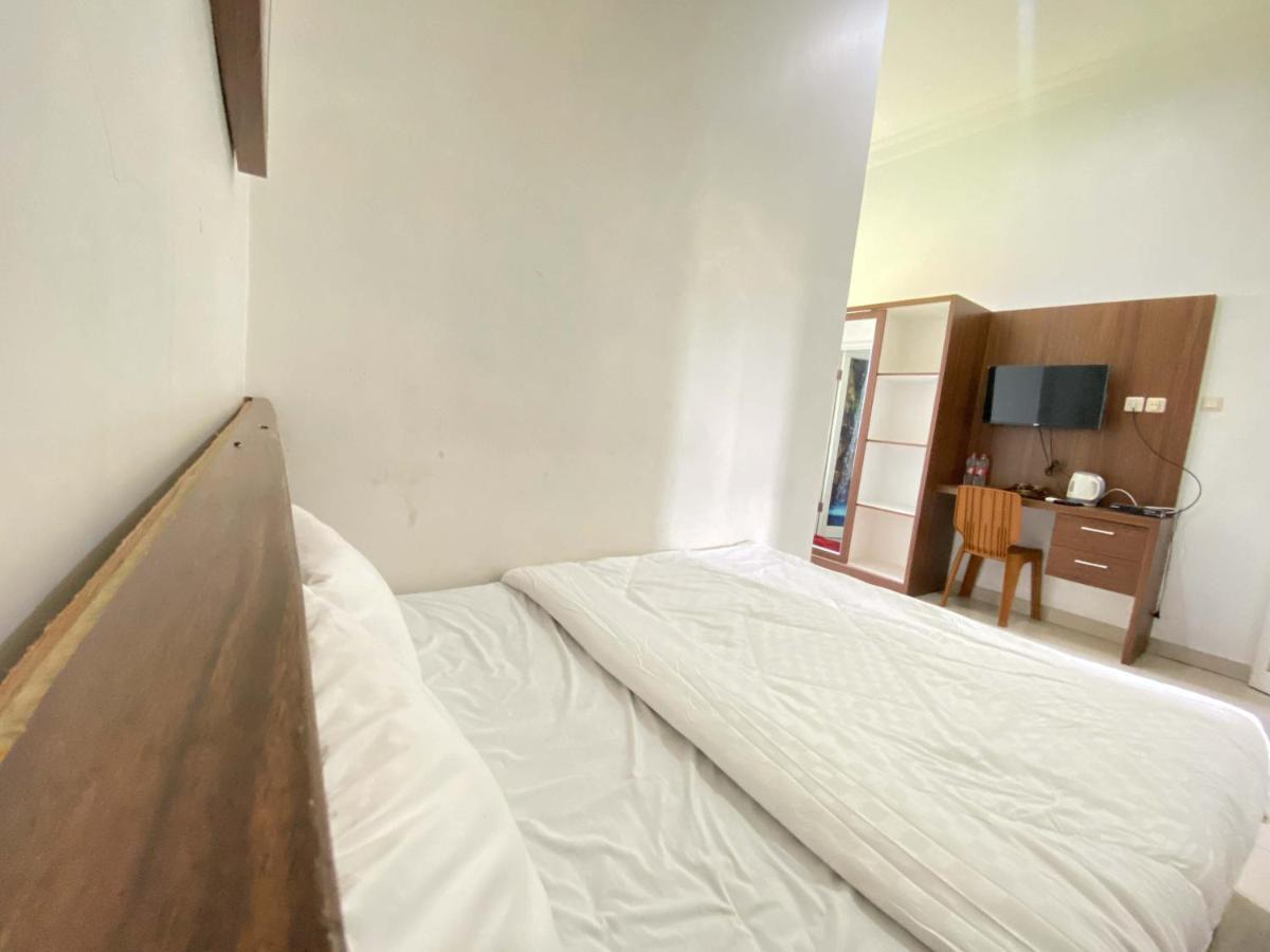 Ana Inn Ambarawa Mitra Reddoorz Semarang Exterior photo